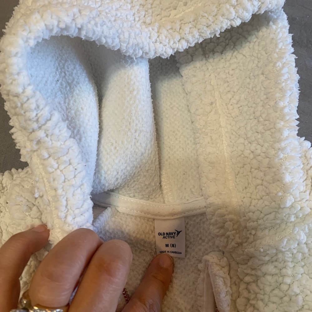 Fuzzy pullover - Picture 4 of 4